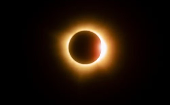 Raro e histórico: saiba como e onde ver o eclipse solar mais longo do século