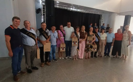Rei e Rainha do Bolão são coroados em tradicional baile em Dom Armando