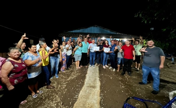 Representantes do PT de Missal participam de reunião com deputados