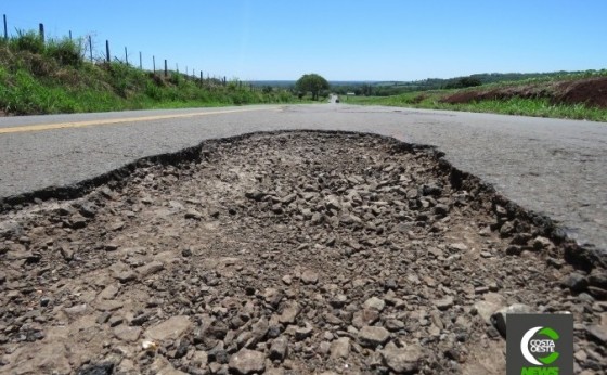 Rodovias que cruzam Santa Helena se tornaram intransitáveis e inseguras