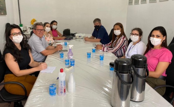 Saúde do Idoso é tema de reunião entre o município de Missal e Chefe da 9ª Regional de Saúde de Foz