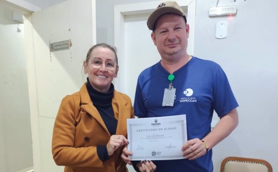 Servidores da Saúde de Missal recebem certificado de elogio da Ouvidoria do Estado