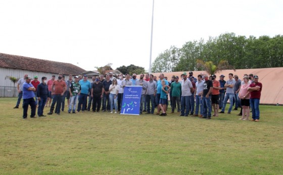 Suinocultores de Missal participaram de Dia de Campo organizado pela empresa RG Energia