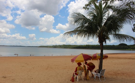 Temporada de verão movimenta Balneário Jacutinga