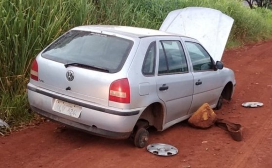 Veículo roubado em Matelândia é recuperado pela PM em Medianeira